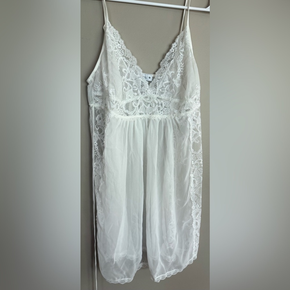 NWT IN BLOOM by JONQUIL Ivory Lace Nightie Babydoll Size L $64 - Picture 1 of 1
